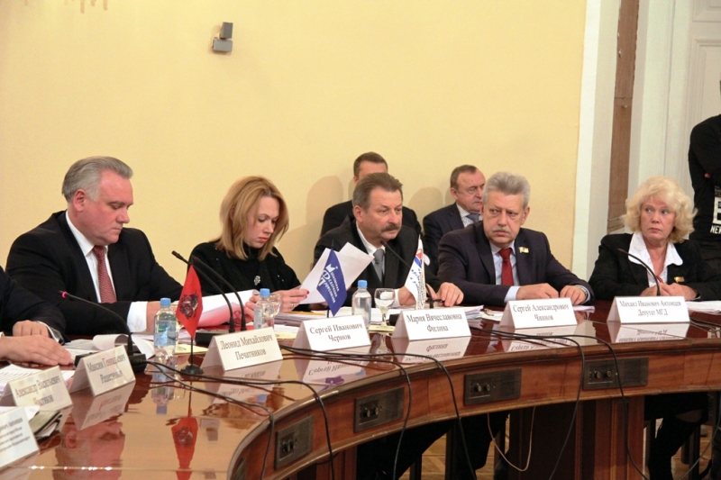 В Колонном зале Дома союзов, прошло заседание Московской Трехсторонней комиссии